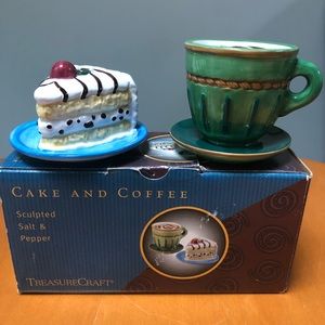 Salt & pepper shakers - Treasure Craft
